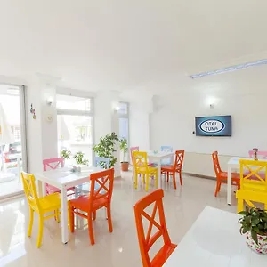 Tuna Hotel